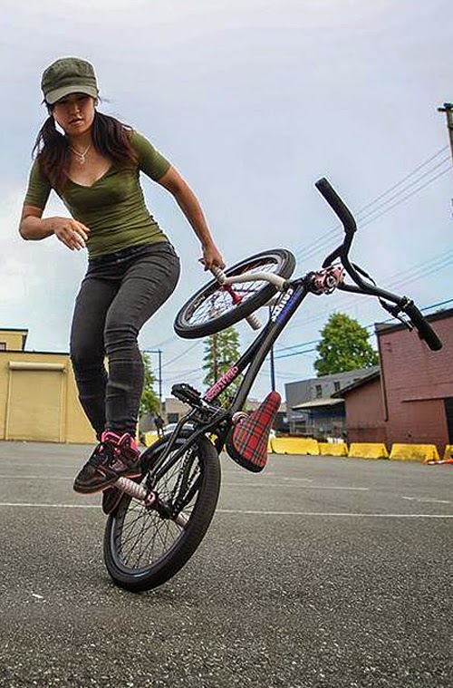 sexy girls on bmx trixie tang porn clips
